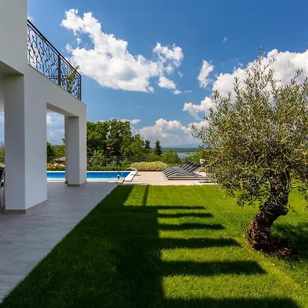 Villa Zarra