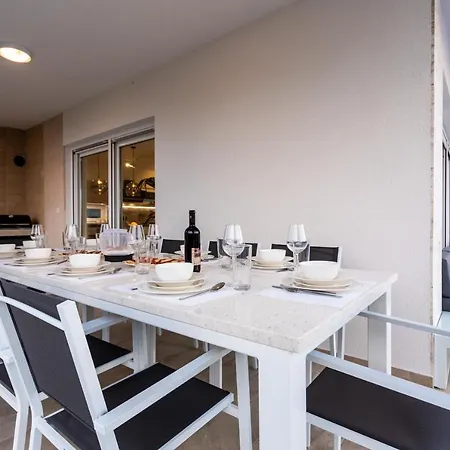 Zarra Villa *