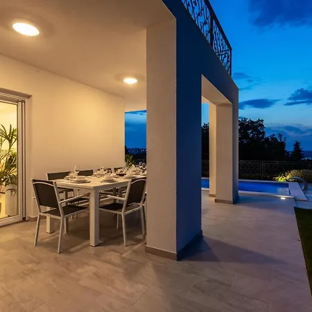 Villa Zarra *